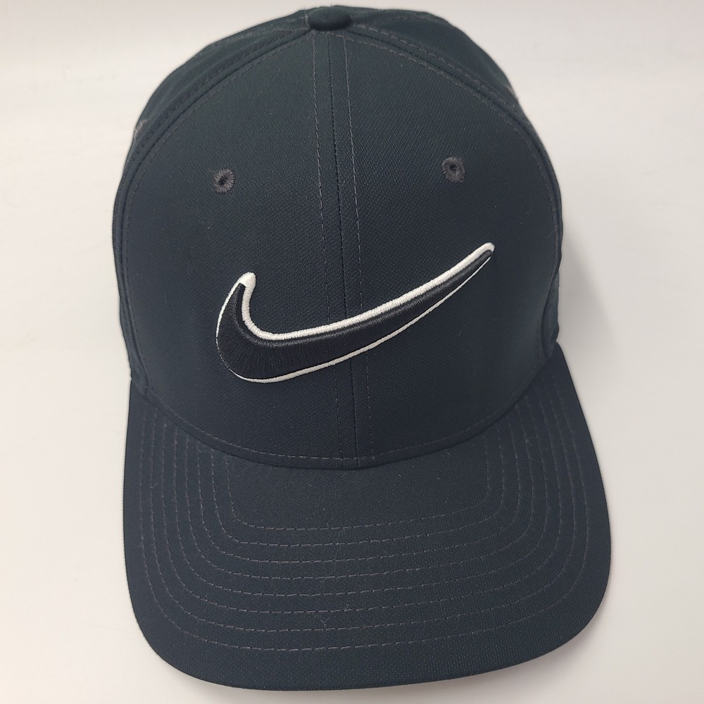 Nike Hat Fitted L-XL Black White Swoosh Logo Golf Pickleball Tennis Sports Men